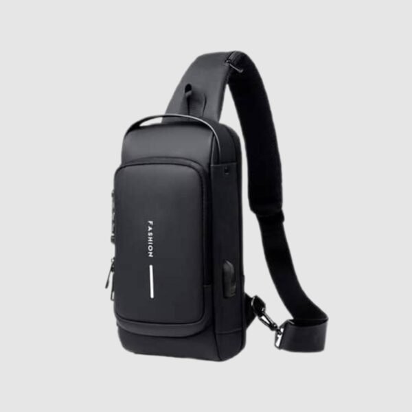 SAC A BANDOULIERE AVEC PORT DE CHARGE USB ET SERRURE A COMBINAISON